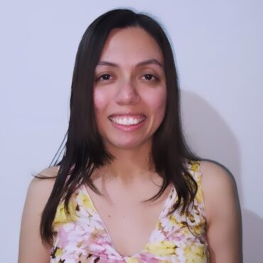 Yanine Dominguez